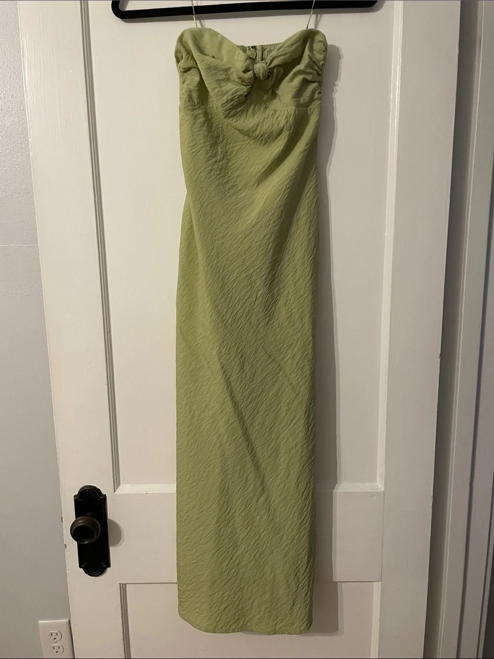 Abercrombie & Fitch Strapless Twist Front Maxi Dress